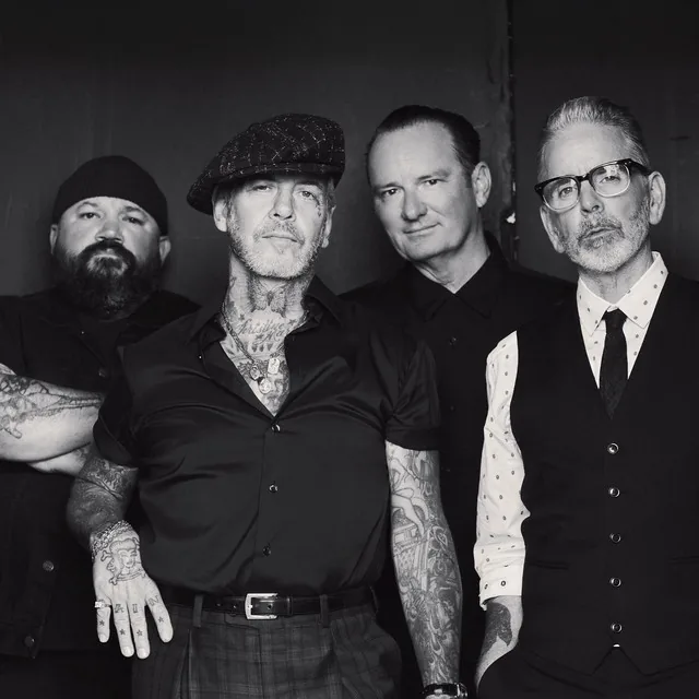 Social Distortion