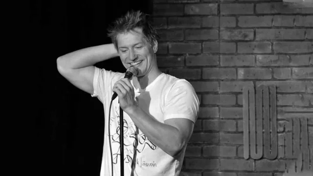 Bill Dawes at Laugh Factory Las Vegas