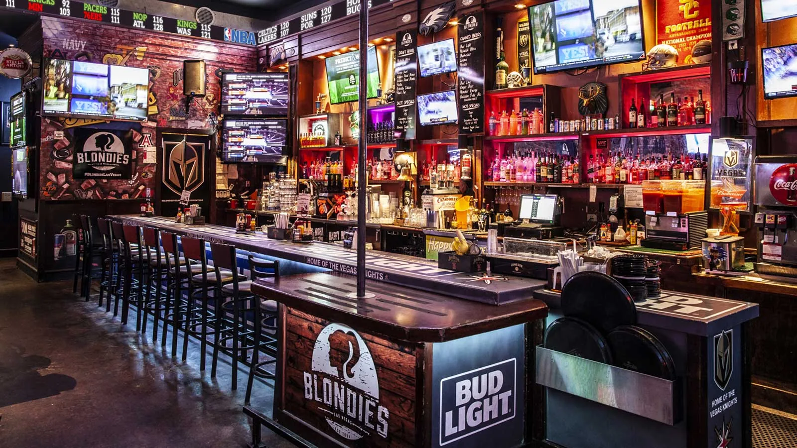 Blondies Sports Bar & Grill