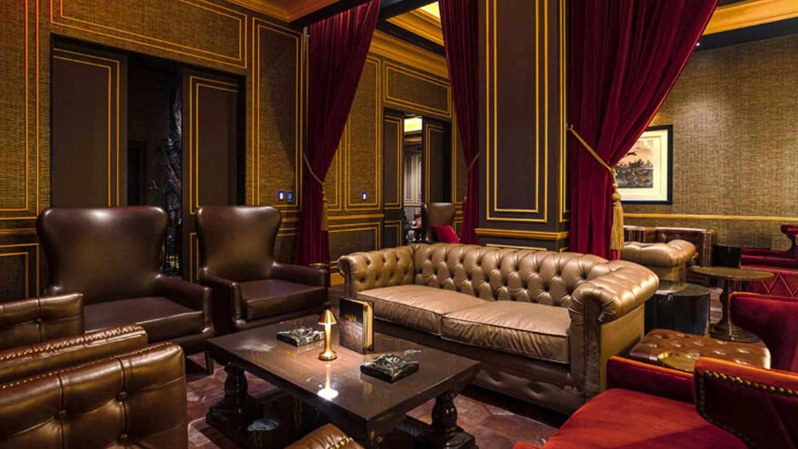 Eight Lounge