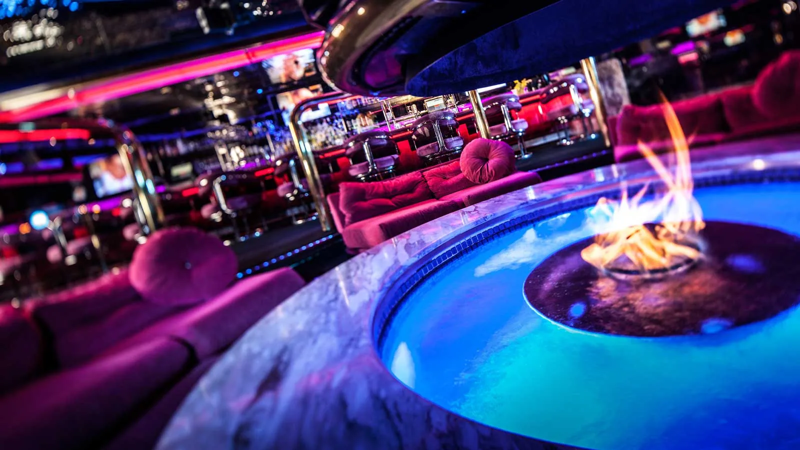 Peppermill Restaurant & Fireside Lounge