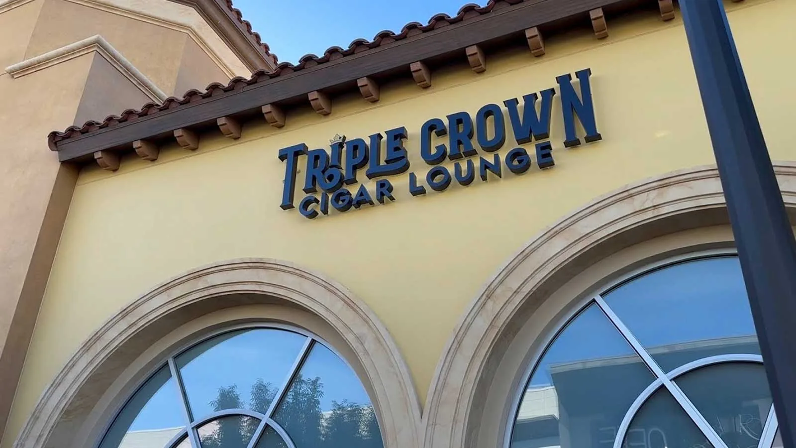 Triple Crown Cigar Lounge