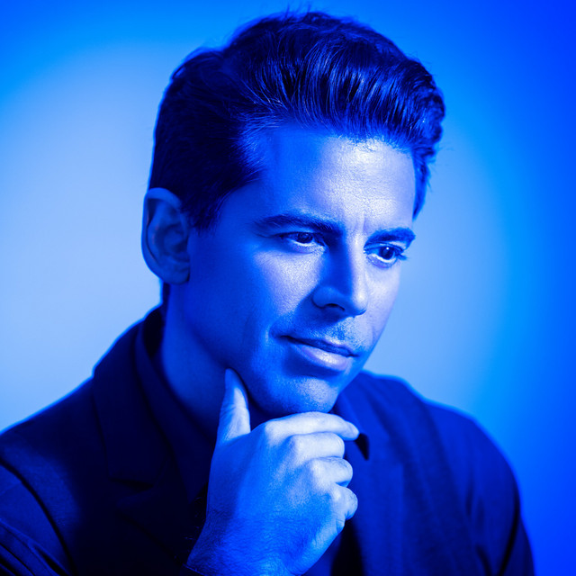 Tony DeSare