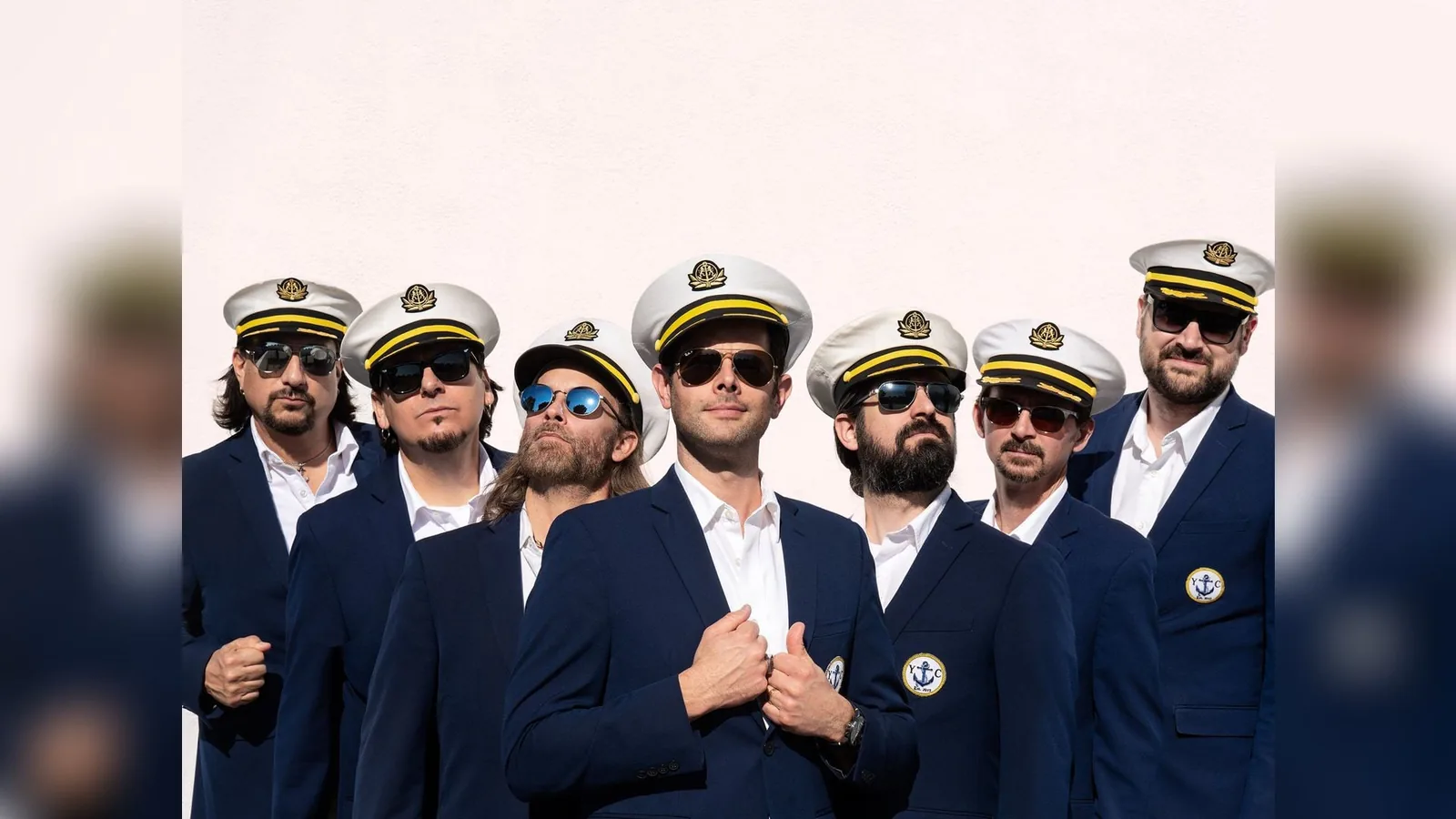Yachtley Crew