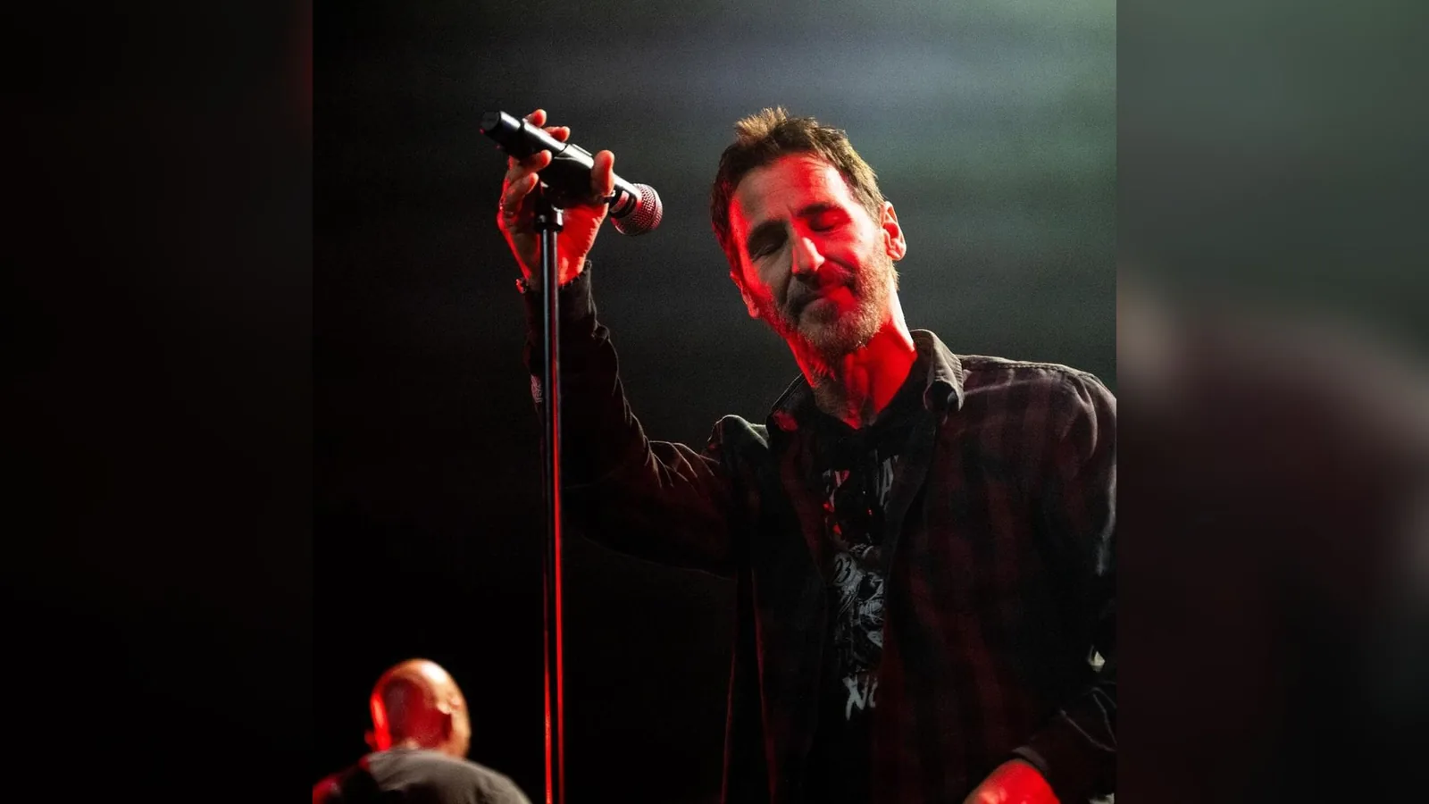 Godsmack with Stone Temple Pilots and Dorothy