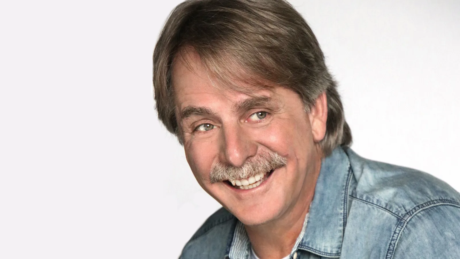 An Evening With Jeff Foxworthy And Larry The Cable Guy