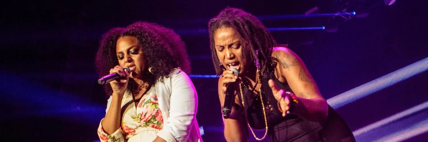 Floetry with Raheem DeVaughn and Teedra Moses