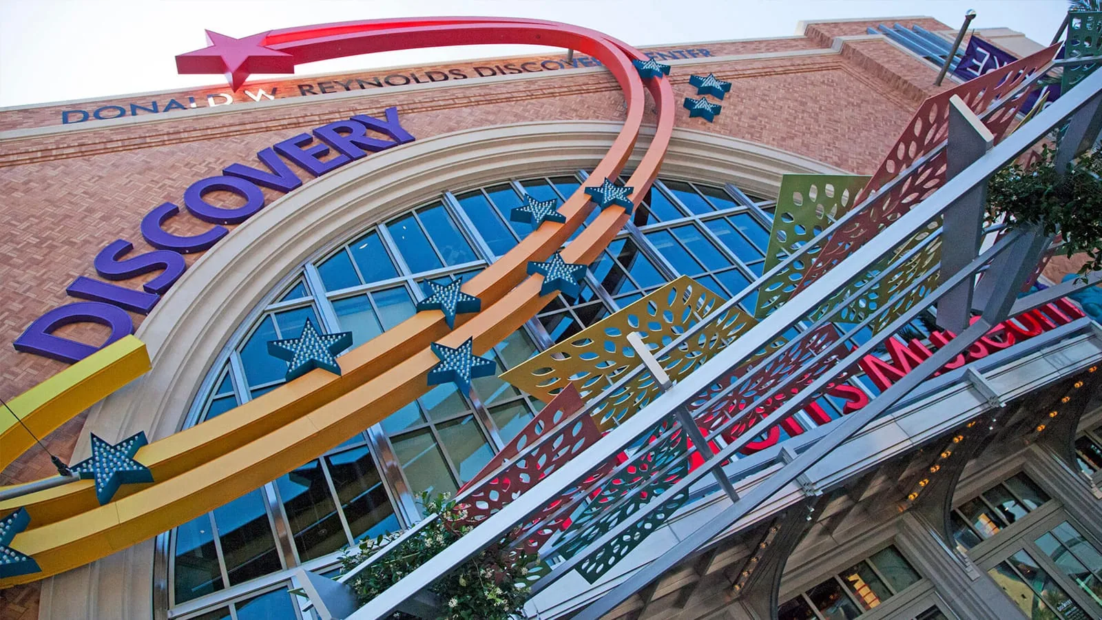 DISCOVERY Children's Museum