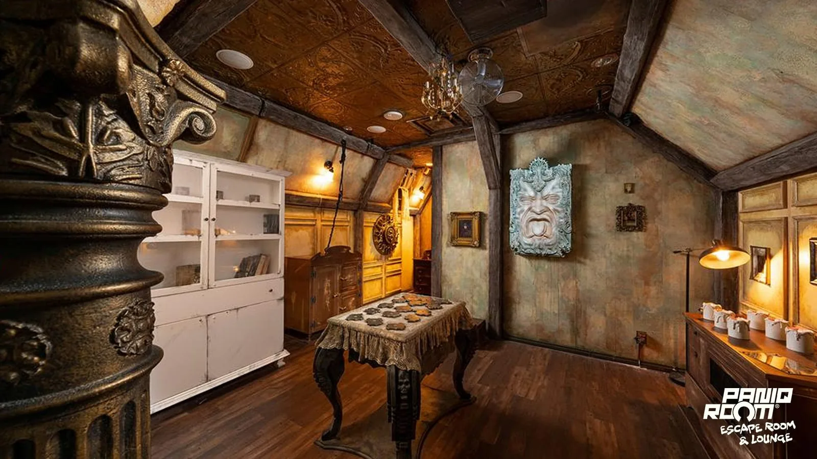 PanIQ Escape Room & Lounge